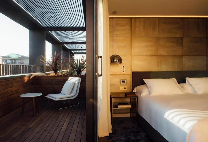 Suite with Terrace, Almanac Barcelona