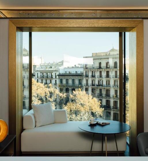 سوئیت 2 خوابه, Almanac Barcelona