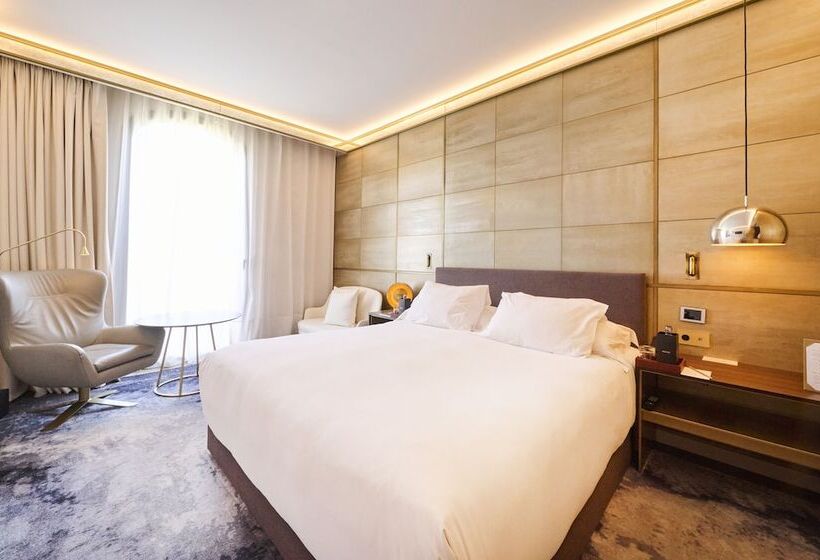 اتاق استاندارد, Almanac Barcelona