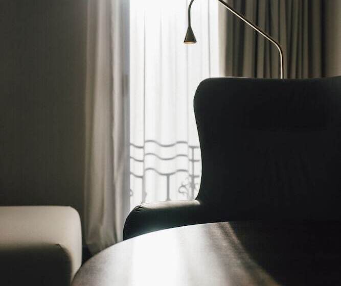 سوییت جونیور, Almanac Barcelona