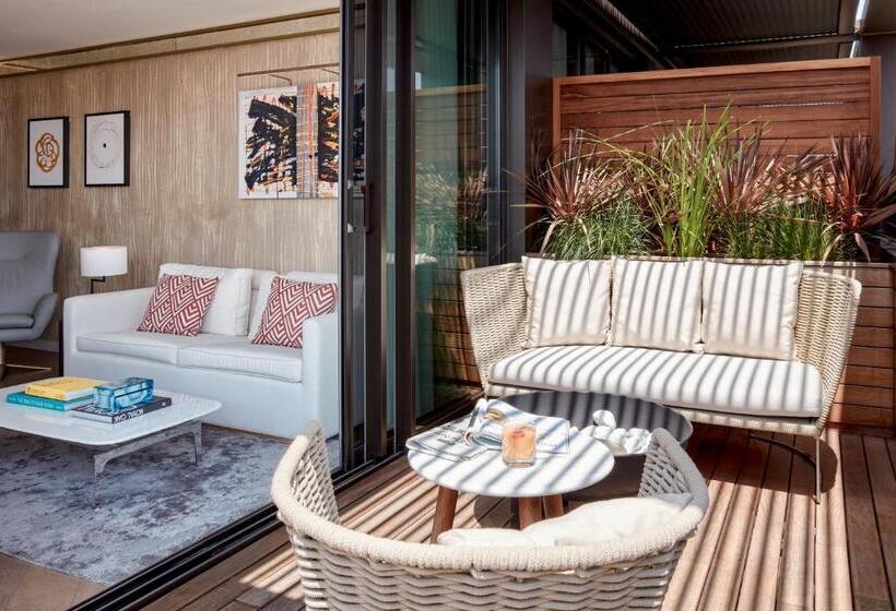 Suite with Terrace, Almanac Barcelona