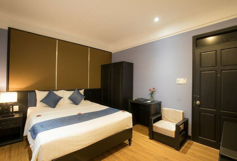 اتاق لوکس با چشمانداز شهر, Beaulieu Boutique