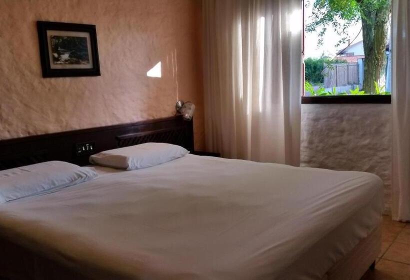 标准单人间, Das Figueiras