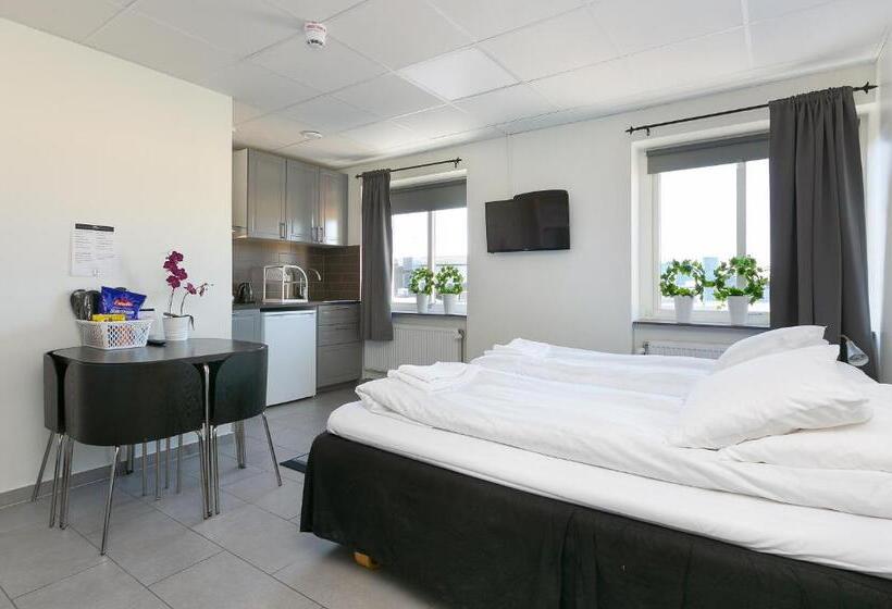 Camera Familiare, Kalmar Hotell