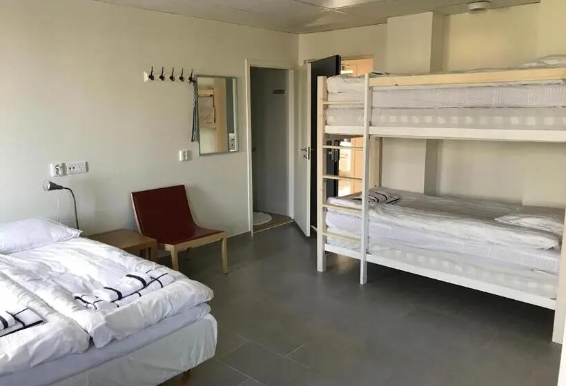 Perhehuone, Kalmar Hotell
