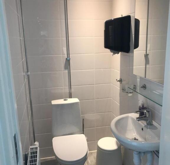 Camera Economy Bagno Condiviso, Kalmar Hotell