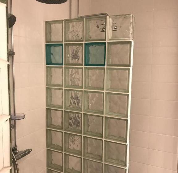 Camera Economy Bagno Condiviso, Kalmar Hotell