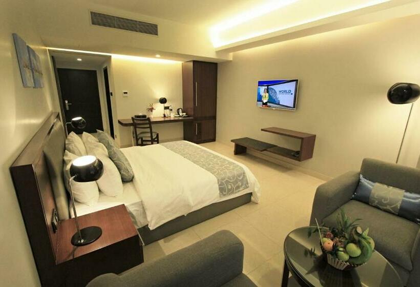 اتاق لوکس با تخت بزرگ, Sky City Hotel Dhaka