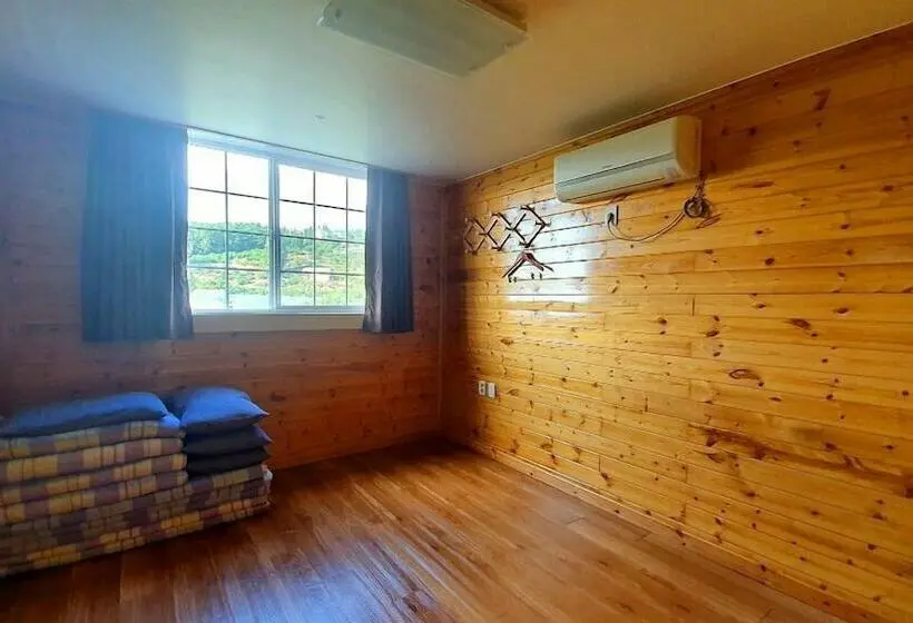 اتاق خانوادگی, Chamonix Resort