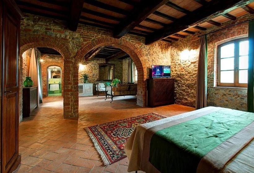 جناح ديلوكس, Il Giuncheto