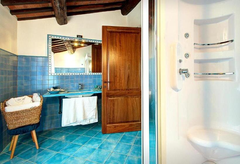 جناح سوبيريور, Il Giuncheto