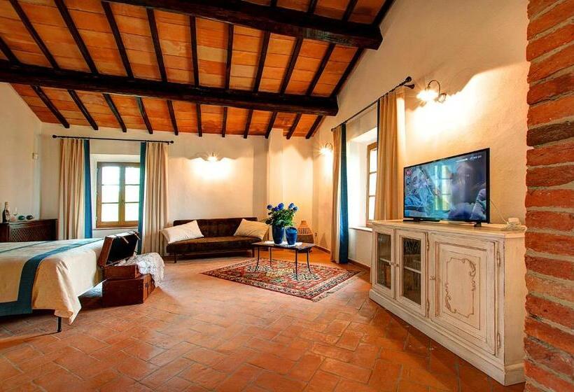 جناح سوبيريور, Il Giuncheto