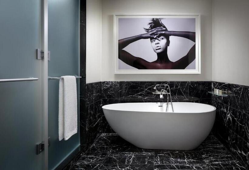 Suíte Deluxe Cama King, Bisha Hotel Toronto