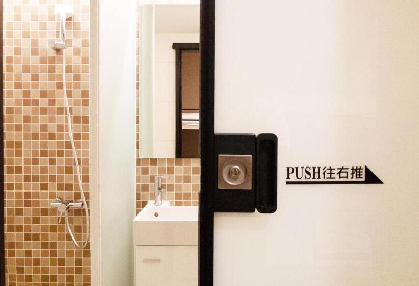 اتاق استاندارد, Divecube