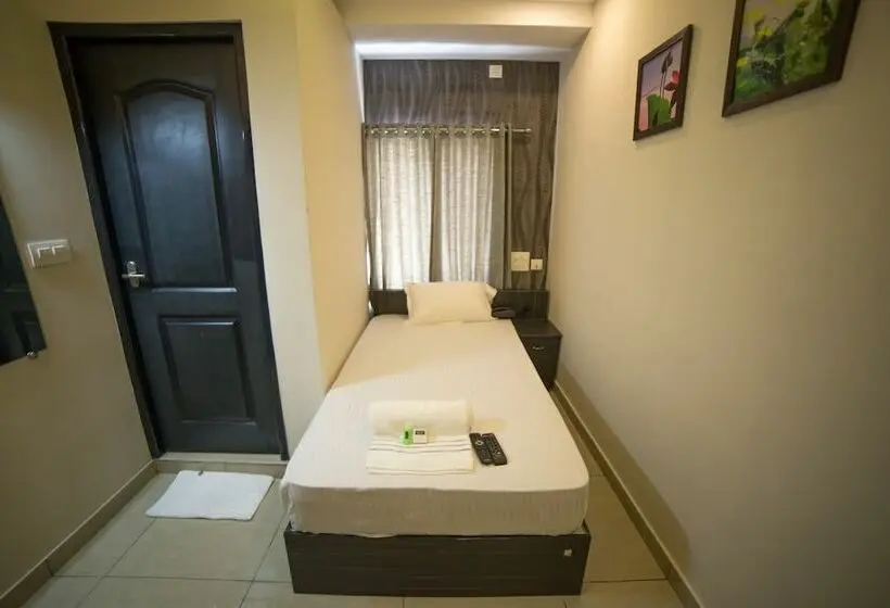 Chambre Standard Individuelle, Galaxy Inn
