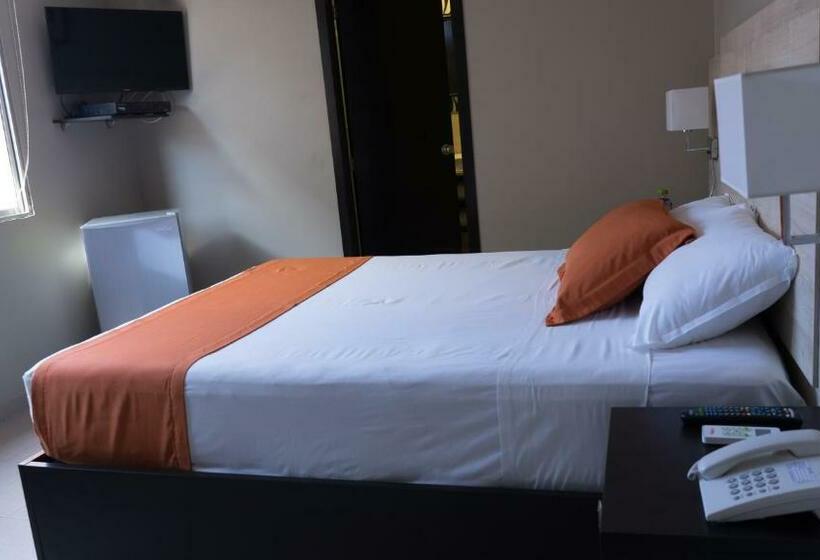 スタンダードシングルルーム, Los Almendros