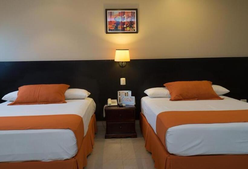 ジュニアスイート, Los Almendros