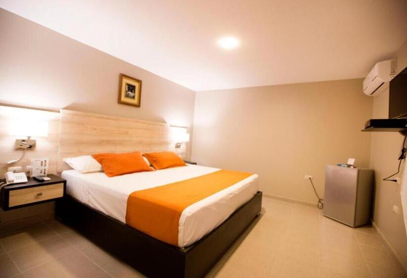 デラックスルーム, Los Almendros