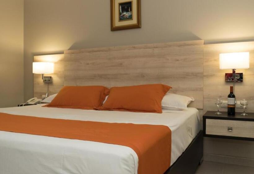 デラックスルーム, Los Almendros