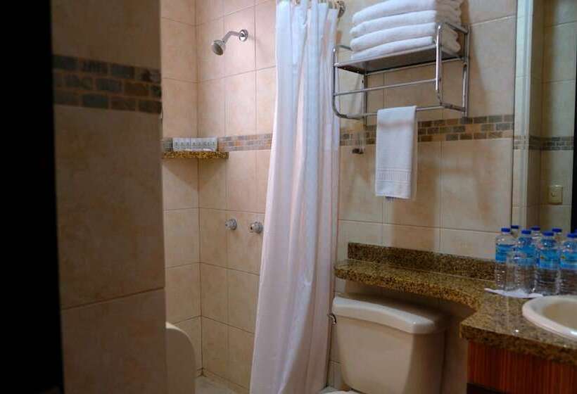 スタンダード４人部屋, Los Almendros