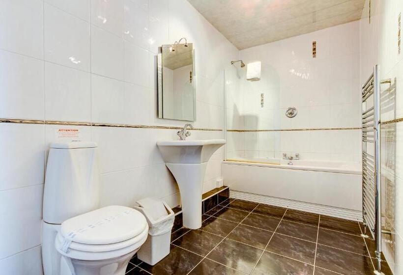 Номер Deluxe Вид на Море Боковой, New Boston Guest Accommodation