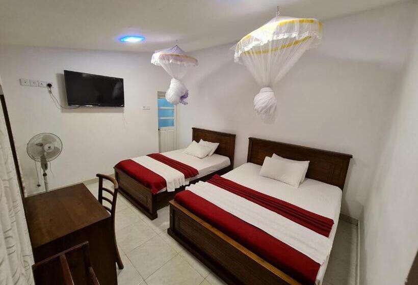 Quarto Estandar, Serendib Hill