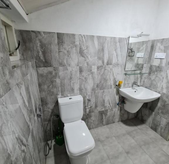 اتاق استاندارد, Serendib Hill