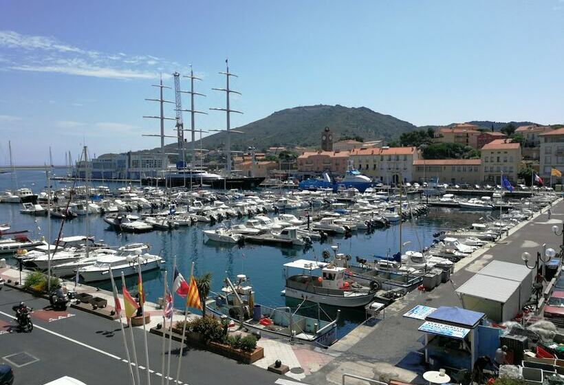 חדר סטנדרט נוף לים עם מרפסת, Sur Le Quai