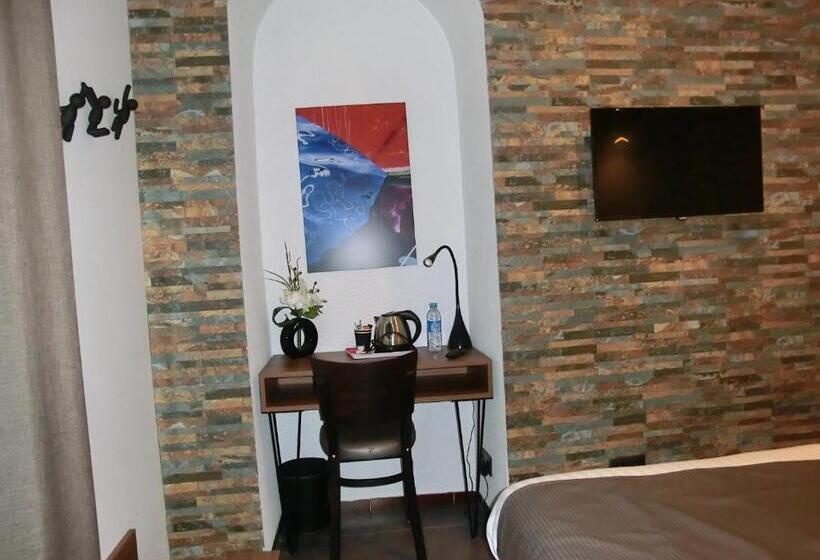 חדר סטנדרט נוף לים עם מרפסת, Sur Le Quai