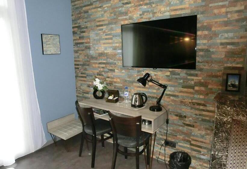 Triple Room Sea View, Sur Le Quai