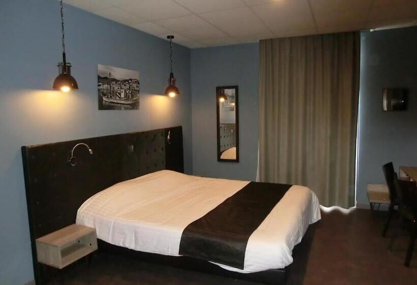 Triple Room Sea View, Sur Le Quai