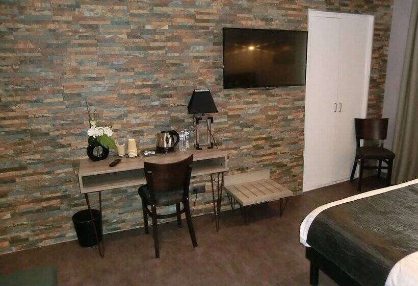 חדר סטנדרט לארבעה נוף לים, Sur Le Quai