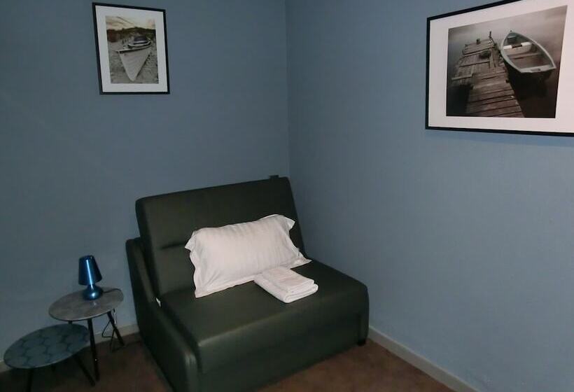 חדר משפחתי נוף לים, Sur Le Quai