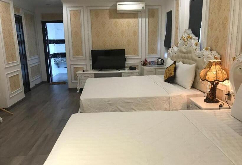 اتاق استاندارد چهار تخته, Thanh Tai Hotel 1