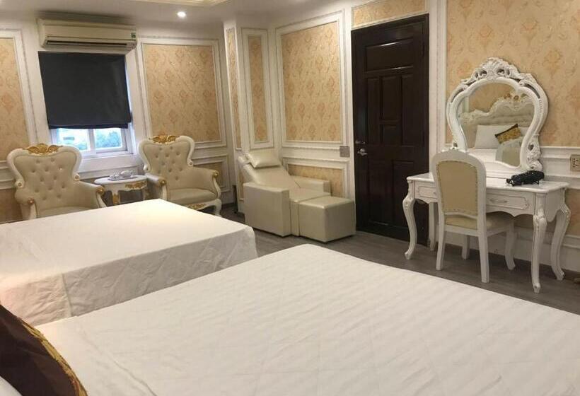 اتاق استاندارد چهار تخته, Thanh Tai Hotel 1