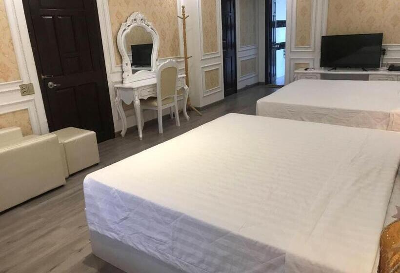 اتاق استاندارد چهار تخته, Thanh Tai Hotel 1