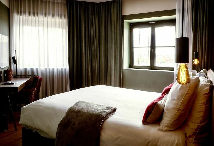 غرفة قياسية, U Eat & Sleep Antwerp