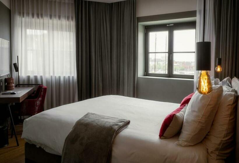 غرفة قياسية, U Eat & Sleep Antwerp