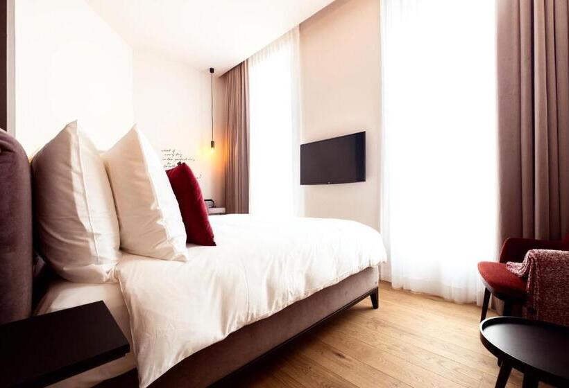 غرفة سوبيريور, U Eat & Sleep Antwerp