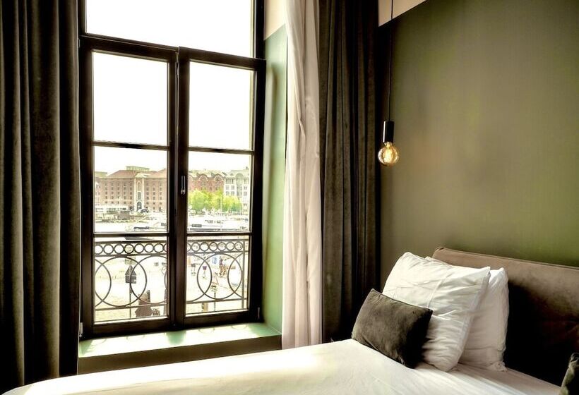 غرفة سوبيريور, U Eat & Sleep Antwerp
