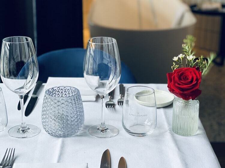 غرفة سوبيريور, U Eat & Sleep Antwerp