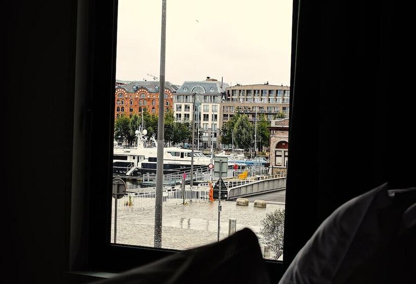 غرفة ديلوكس, U Eat & Sleep Antwerp