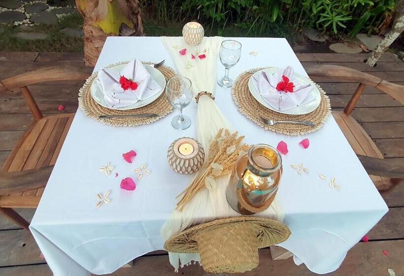 스탠다드 룸 풀장 전망, United Colors Of Gili