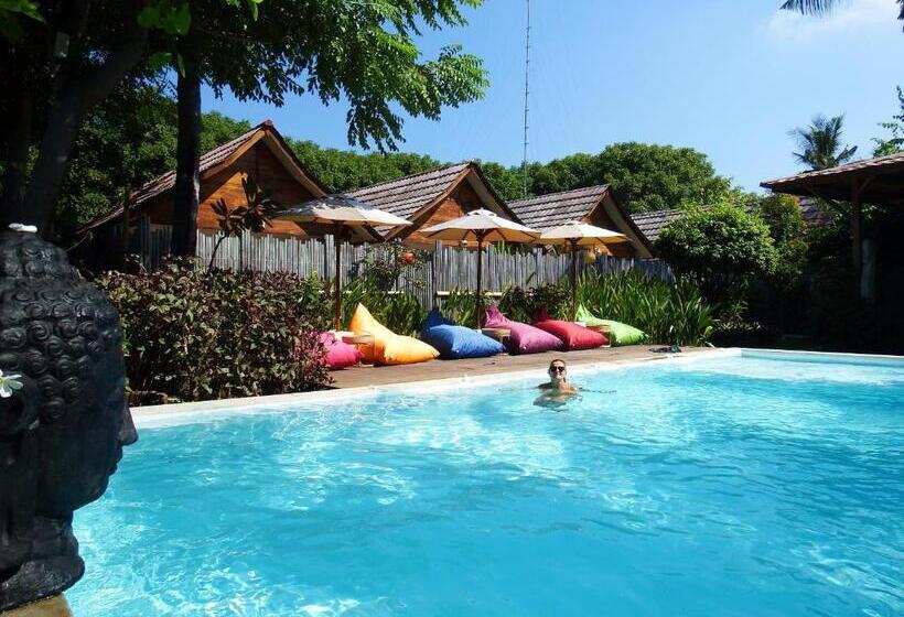 스탠다드 룸 풀장 전망, United Colors Of Gili