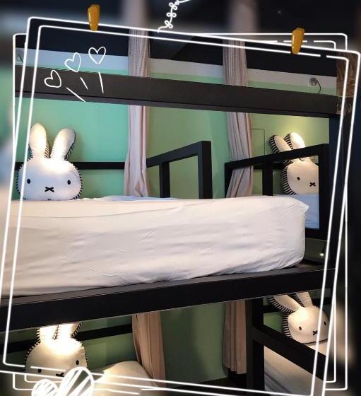 اتاق خانوادگی, Tourist Bunny Hostel