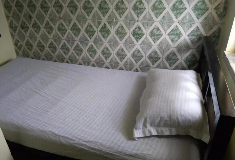 Economy Einzelzimmer, Bubble Beds