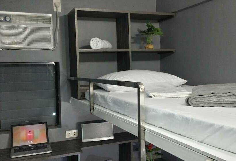 اتاق استاندارد, Ervoruto Hostel Makati