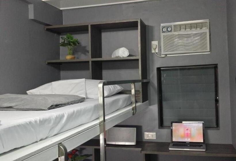 اتاق استاندارد, Ervoruto Hostel Makati