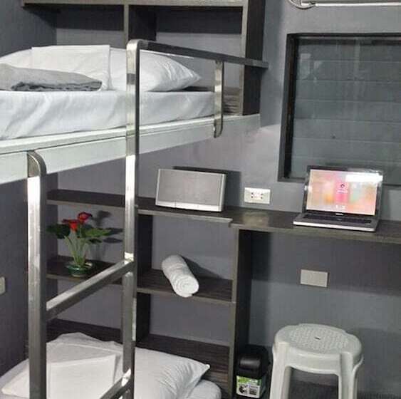 标准间, Ervoruto Hostel Makati