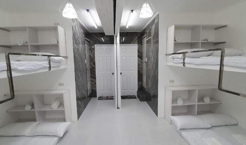 家庭间, Ervoruto Hostel Makati